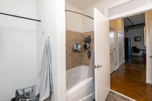 415 Saint Pauls Blvd Unit 309, Norfolk, VA 23510 - bathroom featuring a combined bath / shower with jetted tub