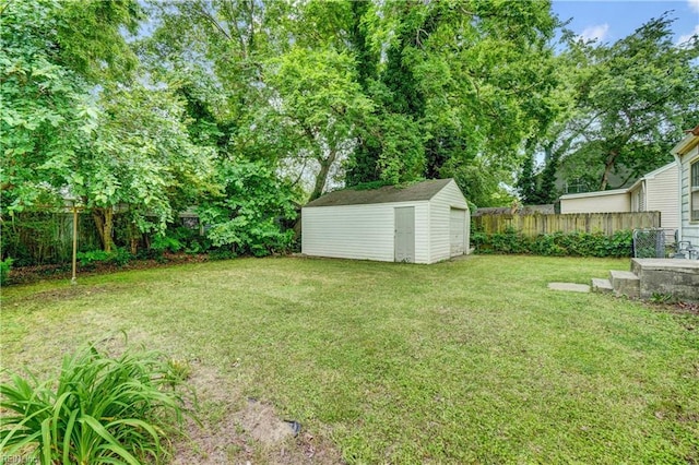 10 Dotson Dr, Hampton, VA 23669 - view of yard