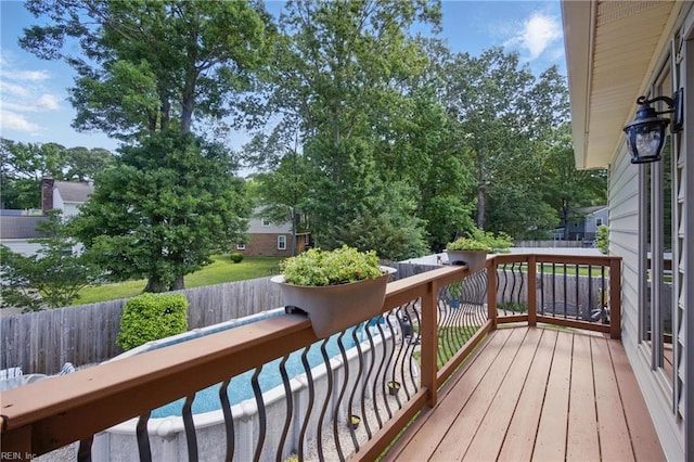 1 Hatteras Lndg, Hampton, VA 23669 - deck with a fenced backyard