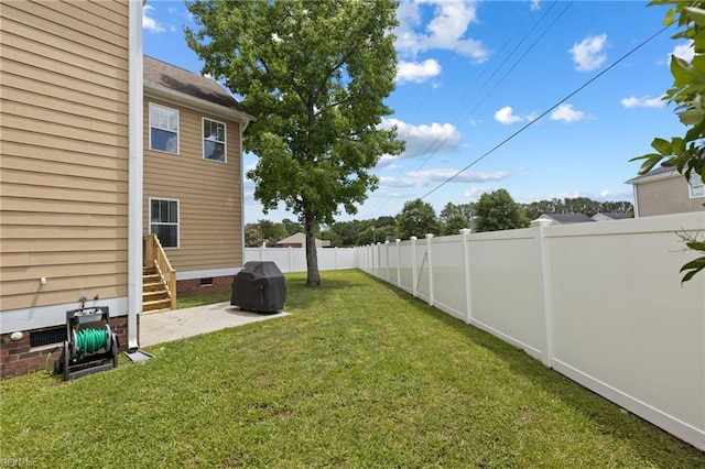 1025 Sullivan Ln, Chesapeake, VA 23322 - view of yard with entry steps and a patio area
