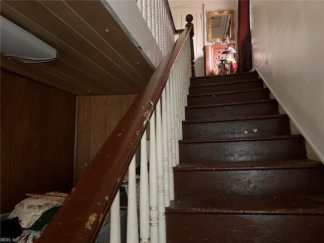 1717 Old Ferry Rd, Hudgins, VA 23076 - view of staircase