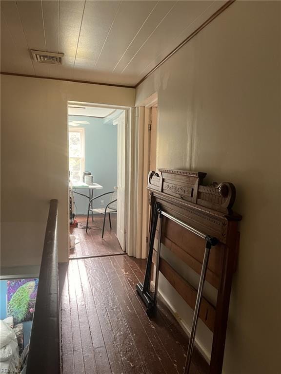 1717 Old Ferry Rd, Hudgins, VA 23076 - hall with dark wood-style flooring