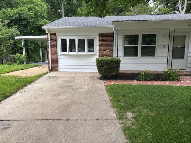 432 Maryle Ct, Newport News, VA 23602 - view of front of property with brick siding, roof with shingles, and a front yard