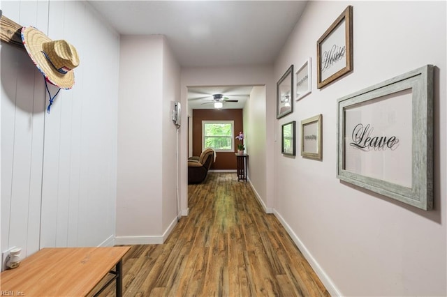 891 Bells Mill Rd, Chesapeake, VA 23322 - corridor with wood finished floors and baseboards