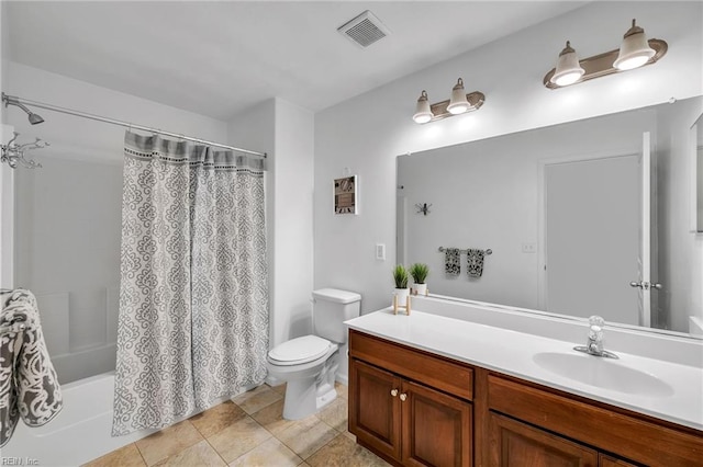 5018 Kings Grant Cir, Suffolk, VA 23434 - bathroom featuring vanity, toilet, and shower / bath combo