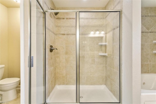 105 Brogden Ct, Hampton, VA 23666 - bathroom featuring toilet, a stall shower, and a bathtub