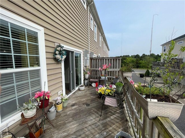 302 Aqua Ct, Hampton, VA 23666