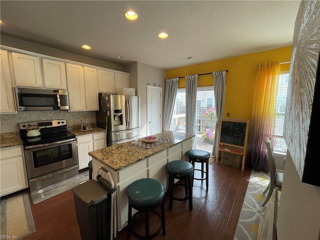 302 Aqua Ct, Hampton, VA 23666