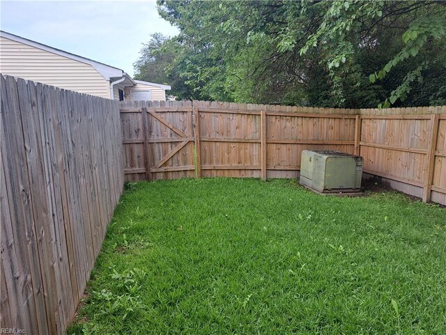 800 Pencil Box Way, Virginia Beach, VA 23462 - view of yard