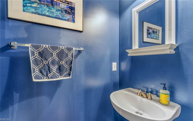 106 Edith Wharton Sq, Newport News, VA 23606 - bathroom featuring a sink