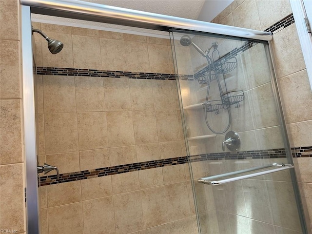 2304 Londale Ct, Virginia Beach, VA 23456 - bathroom with a shower stall