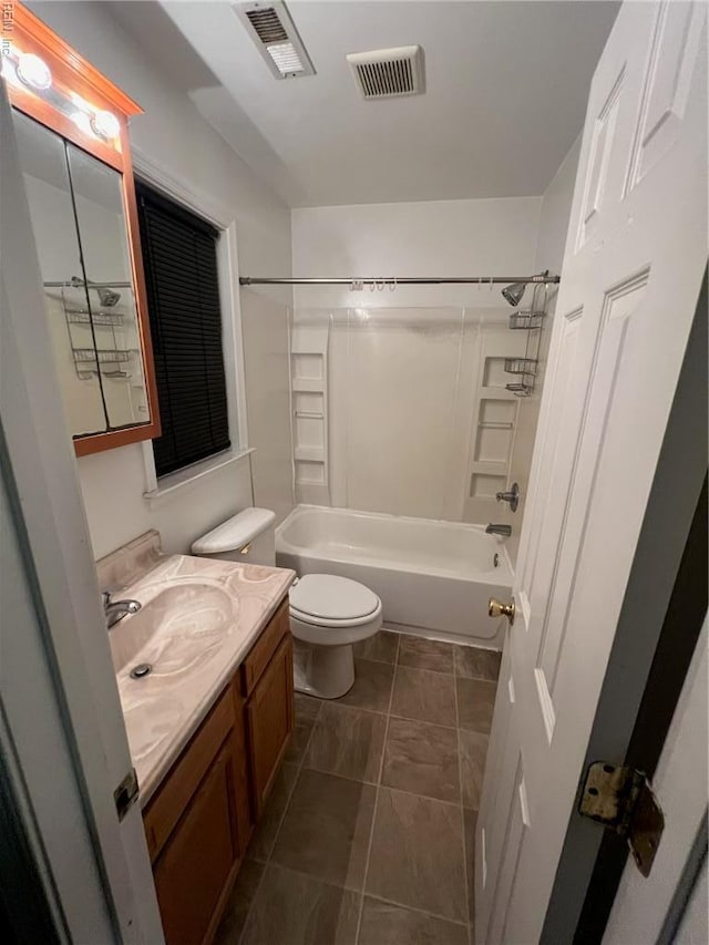327 Nassau Pl, Hampton, VA 23666 - bathroom with vanity, shower / bathtub combination, and toilet
