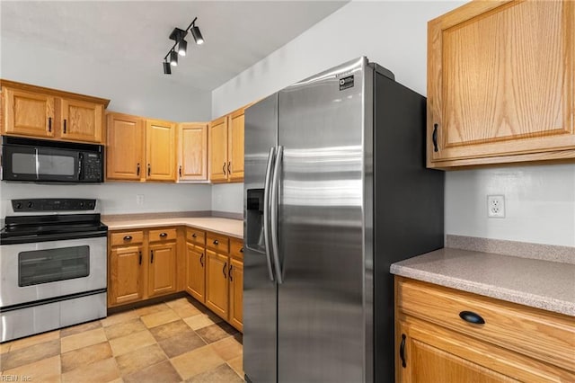 310 Lighthouse Way, Carrollton, VA 23314 - kitchen with appliances with stainless steel finishes and light countertops