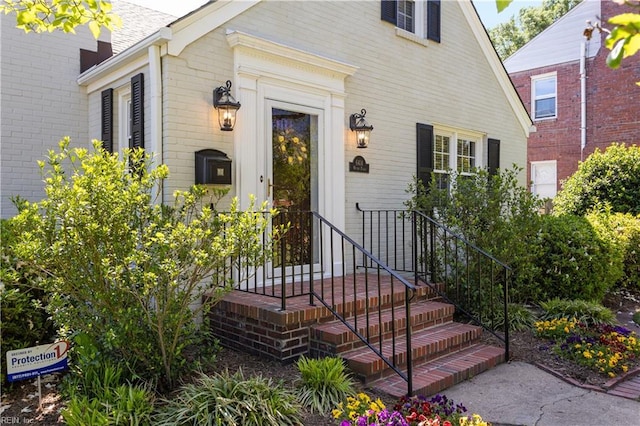 6414 Wythe Pl, Norfolk, VA 23508 - view of exterior entry featuring brick siding