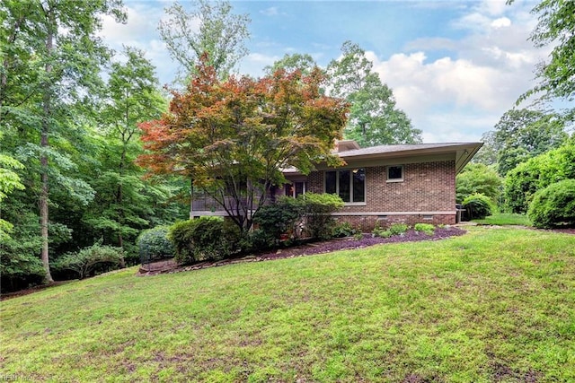 140 Hearthside Ln, Williamsburg, VA 23185 - view of green lawn