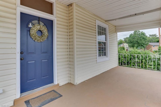 814 E 26th St, Norfolk, VA 23504 - property entrance featuring covered porch