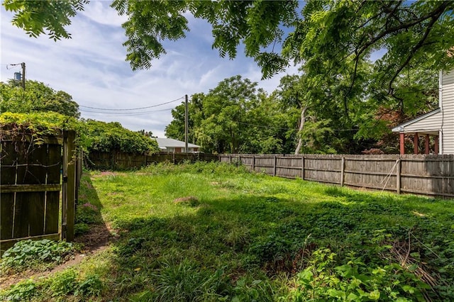 409 Wingfield Ave, Chesapeake, VA 23325 - view of fenced backyard