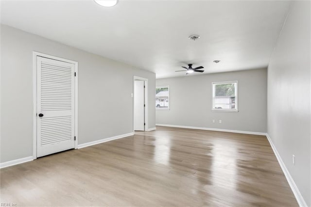 428 Maryle Ct, Newport News, VA 23602 - unfurnished room featuring a ceiling fan, light wood-type flooring, and baseboards