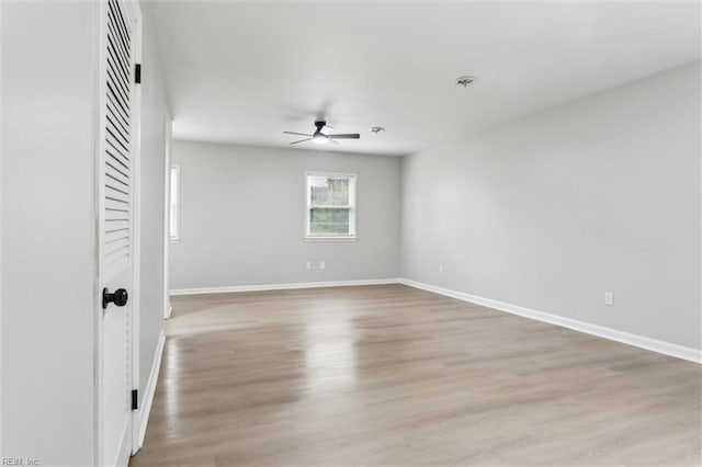 428 Maryle Ct, Newport News, VA 23602 - unfurnished room featuring ceiling fan, baseboards, and light wood finished floors