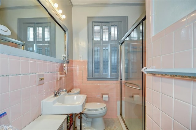 751 Shirley Ave, Norfolk, VA 23517 - full bath featuring tile walls, a sink, toilet, a stall shower, and ornamental molding