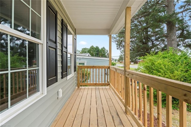 2915 Berkley Ave, Chesapeake, VA 23325 - view of porch