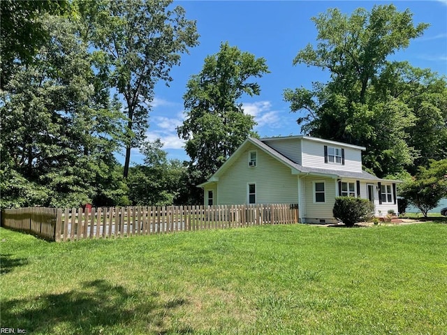 21139 Reynolds Dr, Carrollton, VA 23314 - view of side of home featuring crawl space
