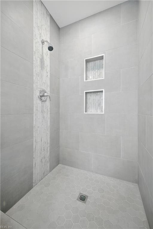 808 Williams Ave, Chesapeake, VA 23323 - full bathroom with tiled shower and tile patterned flooring