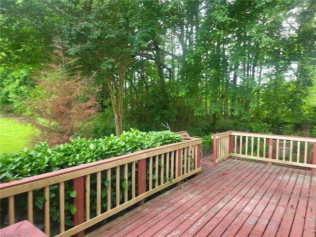72 Cline Dr, Hampton, VA 23666 - view of wooden deck