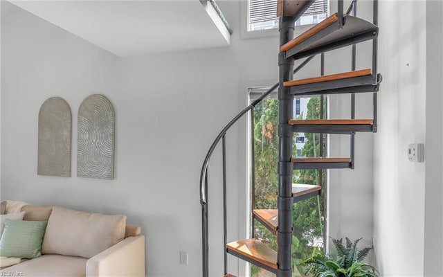 4004 Atlantic Ave Unit Cs9, Virginia Beach, VA 23451 - view of stairs