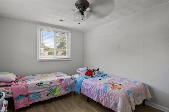 1201 Hale Dr, Hampton, VA 23663 - bedroom with wood finished floors and a ceiling fan