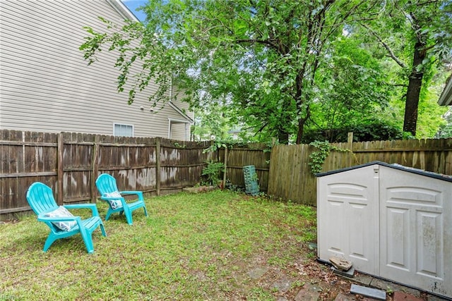 3912 Pollypine Dr, Virginia Beach, VA 23452 - view of fenced backyard