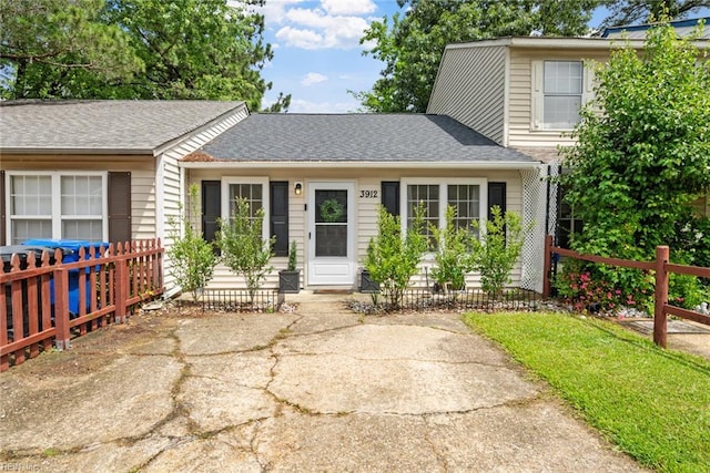 3912 Pollypine Dr, Virginia Beach, VA 23452 - view of front facade featuring a shingled roof
