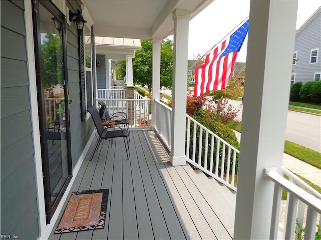 521 Simpson Ln, Chesapeake, VA 23323 - view of wooden porch