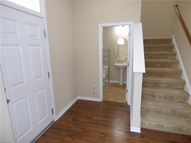 521 Simpson Ln, Chesapeake, VA 23323 - staircase with wood finished floors and baseboards