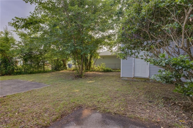 3096 Kenelm Dr, Chesapeake, VA 23323 - view of green lawn featuring an outdoor structure