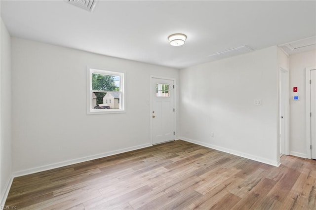 436 Smiley Rd, Hampton, VA 23663 - entryway featuring wood finished floors and baseboards
