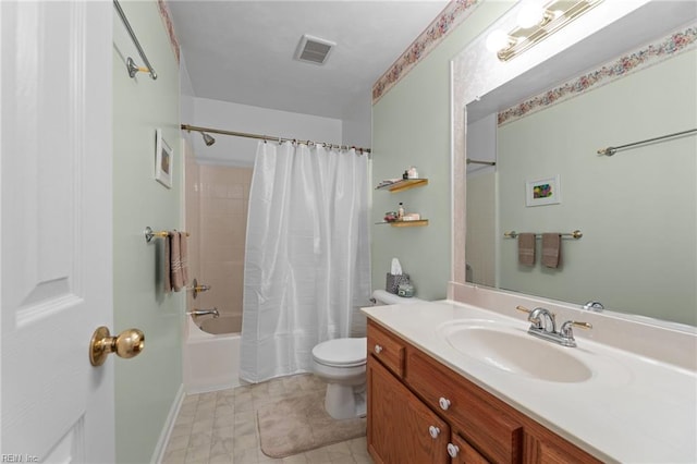 729 Remington Dr, Chesapeake, VA 23322 - bathroom featuring toilet, vanity, shower / tub combo with curtain, and baseboards