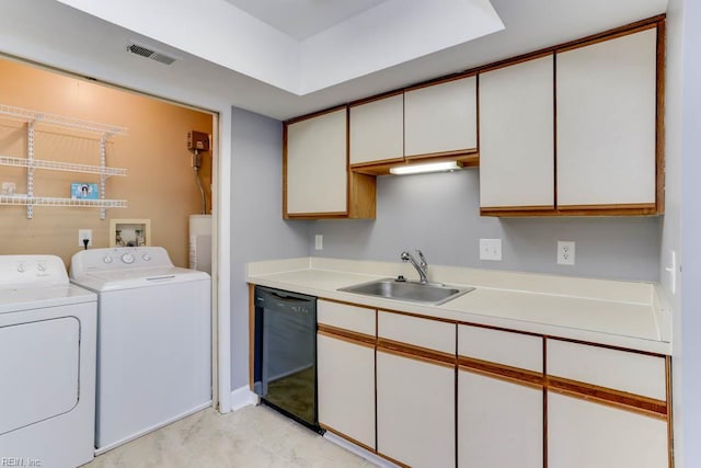 2922 Lyme Regis Quay Quay, Virginia Beach, VA 23452 - laundry area with washer and clothes dryer and a sink