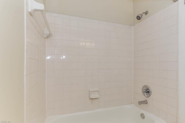 2922 Lyme Regis Quay Quay, Virginia Beach, VA 23452 - full bath with  shower combination