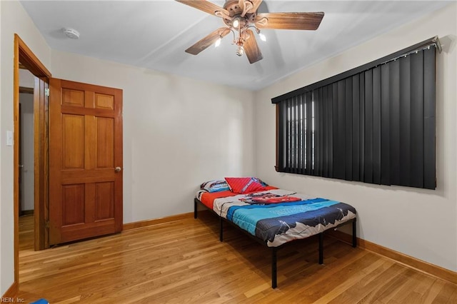 119 Waltham St, Hampton, VA 23666 - bedroom with light wood-style floors, baseboards, and ceiling fan