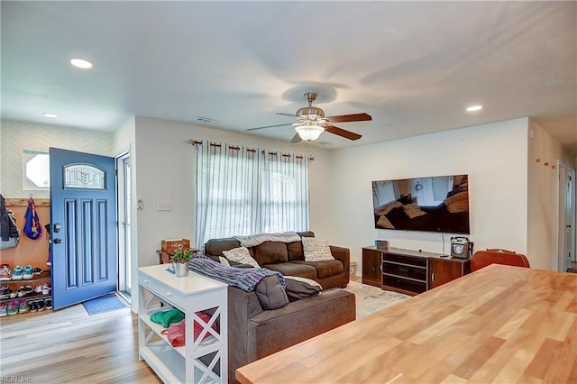 409 Barcelona Ln, Virginia Beach, VA 23452 - living area with a ceiling fan, recessed lighting, and wood finished floors