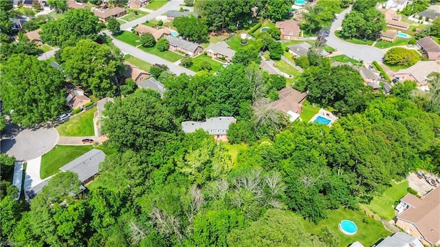 613 S Claypool Ct, Virginia Beach, VA 23464 - aerial view of property and surrounding area with nearby suburban area