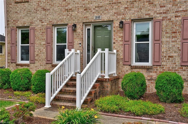 1005 Minden Rd, Virginia Beach, VA 23464 - entrance to property with brick siding