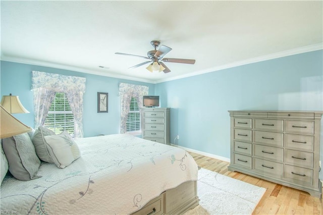 3512 Quail Holw, Williamsburg, VA 23185 - bedroom with crown molding, light wood-style flooring, ceiling fan, and baseboards