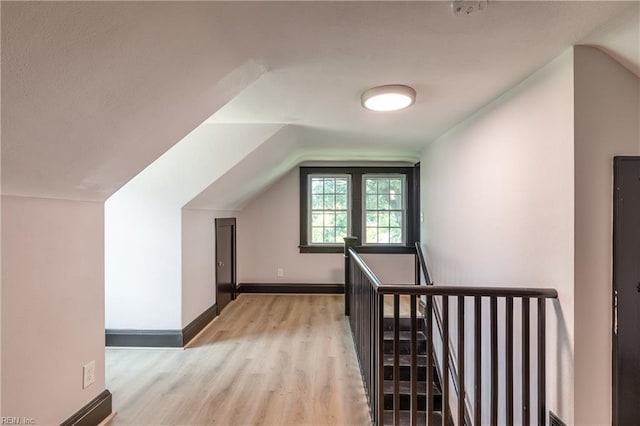 1943 Sycamore Ln, Norfolk, VA 23523 - bonus room with light wood-style flooring, baseboards, and vaulted ceiling