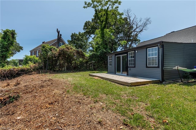 1943 Sycamore Ln, Norfolk, VA 23523 - view of grassy yard featuring a deck