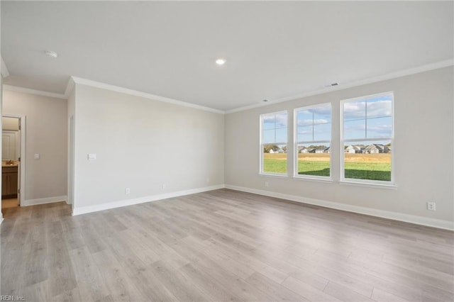 1232 Kidbrooke St, Chesapeake, VA 23322 - empty room featuring crown molding, light wood-style flooring, baseboards, recessed lighting, and a smoke detector