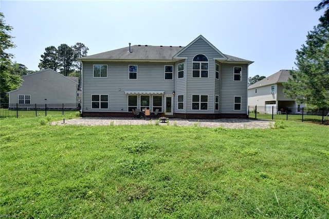 313 Queen Ct, Smithfield, VA 23430 - back of property featuring a patio area