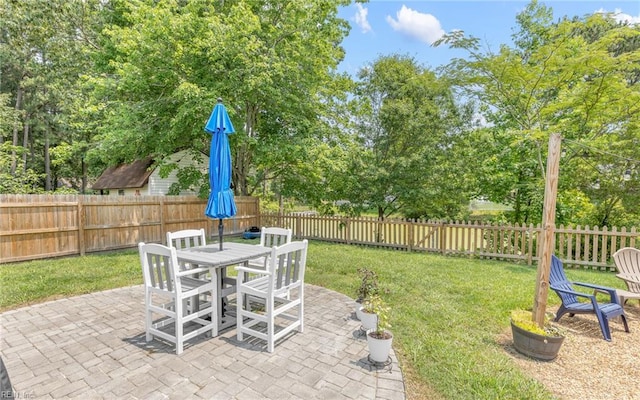 2012 Damascus Ct, Virginia Beach, VA 23453 - view of patio / terrace featuring outdoor dining area