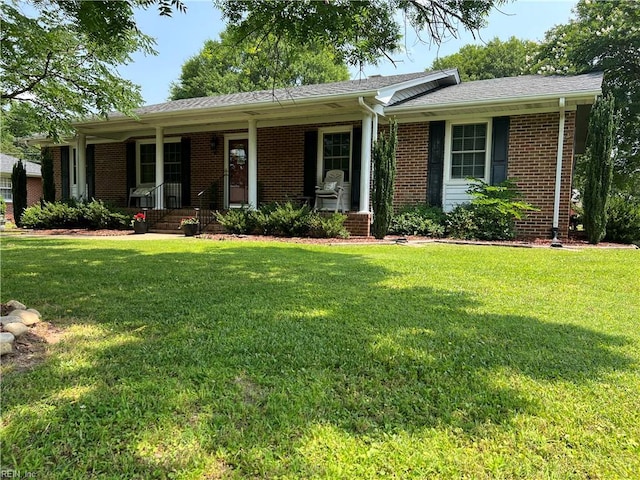 432 Crescent Dr, Franklin, VA 23851 - ranch-style house featuring brick siding, a front lawn, and a porch